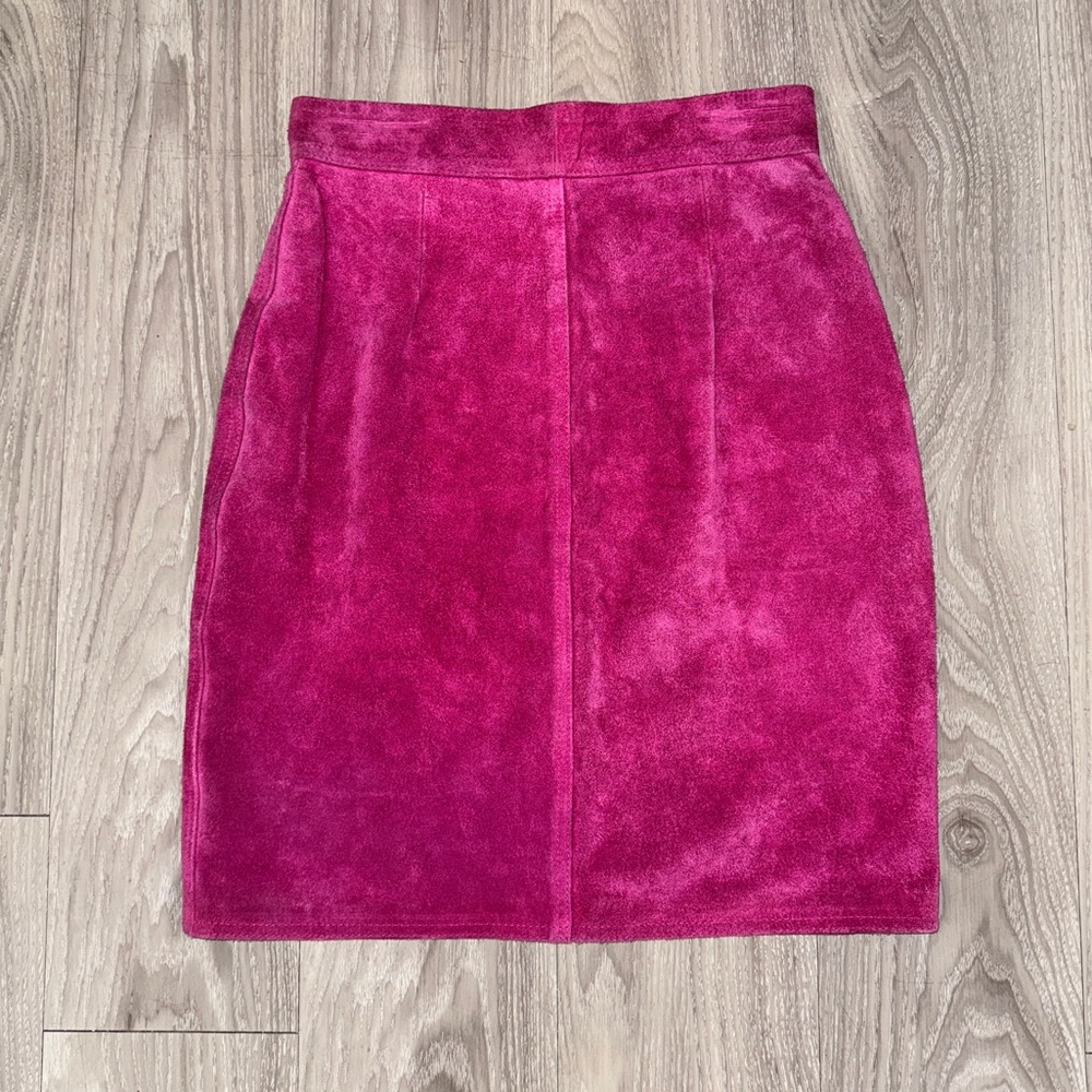 Vintage United Colors of Benetton suede hot pink skirt